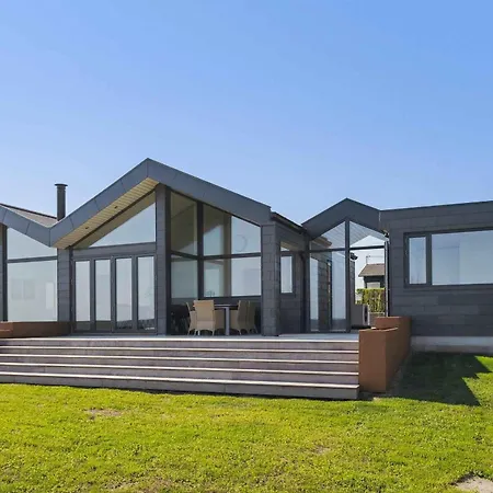 Seaside With A Stunning View Tatil Evi *