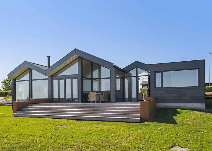 Seaside With A Stunning View Prázdninový dům *