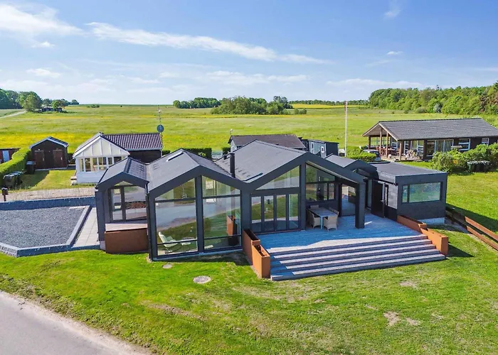 Seaside With A Stunning View *